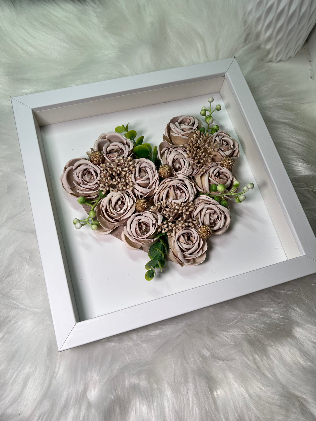 Cream Rose Heart Frame