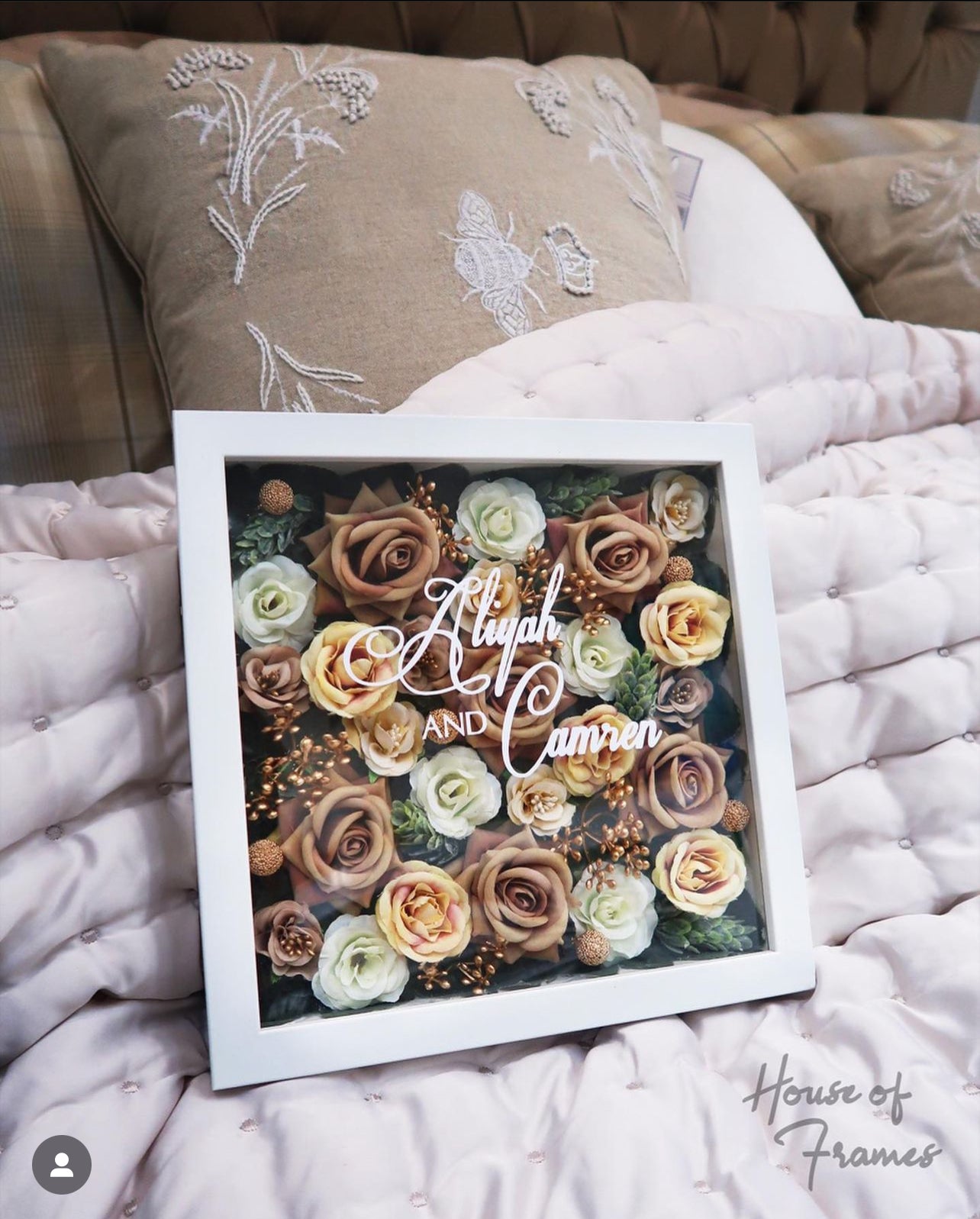 Customise Juliet Flower Frame