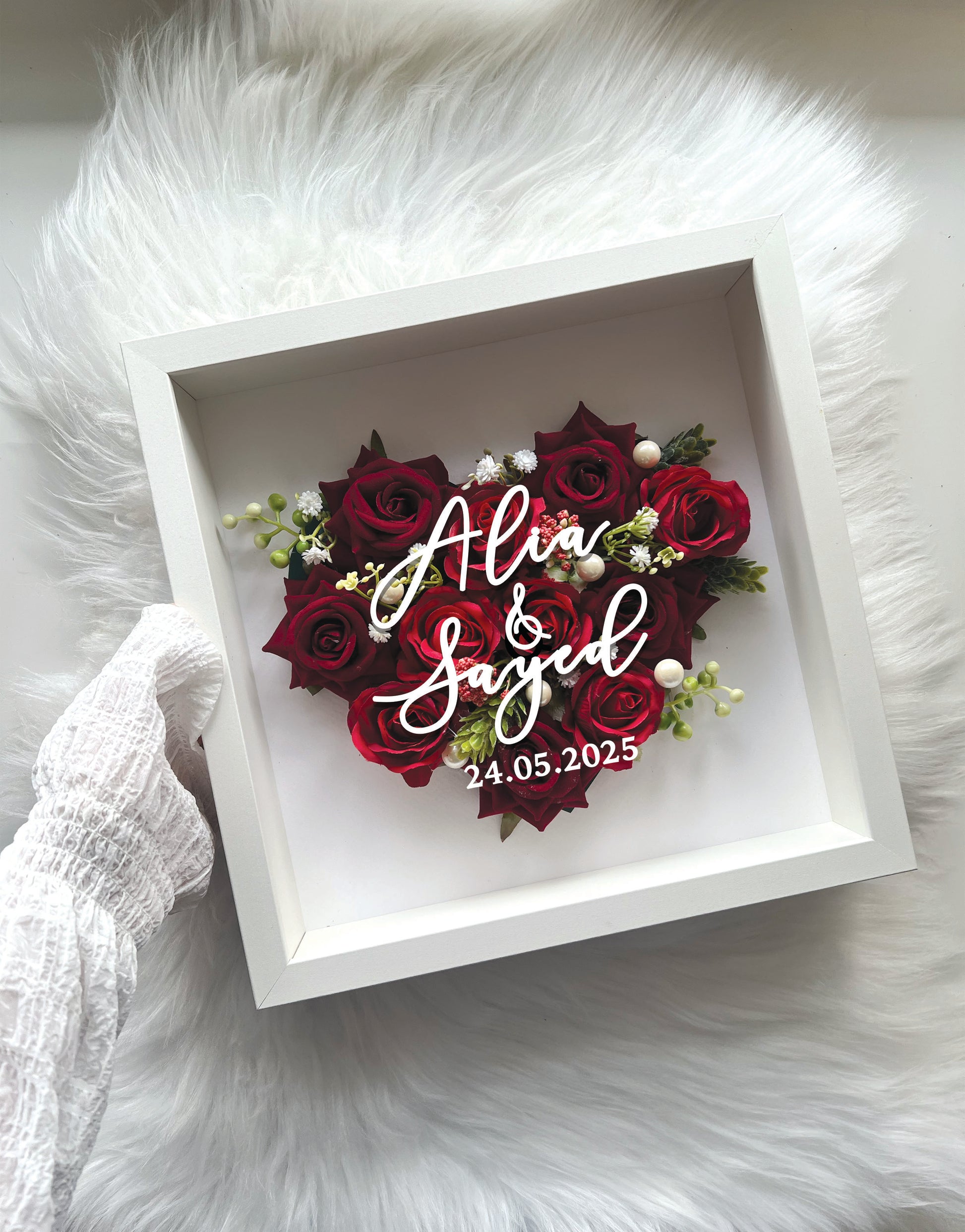 NEW Red Rose Heart Frame