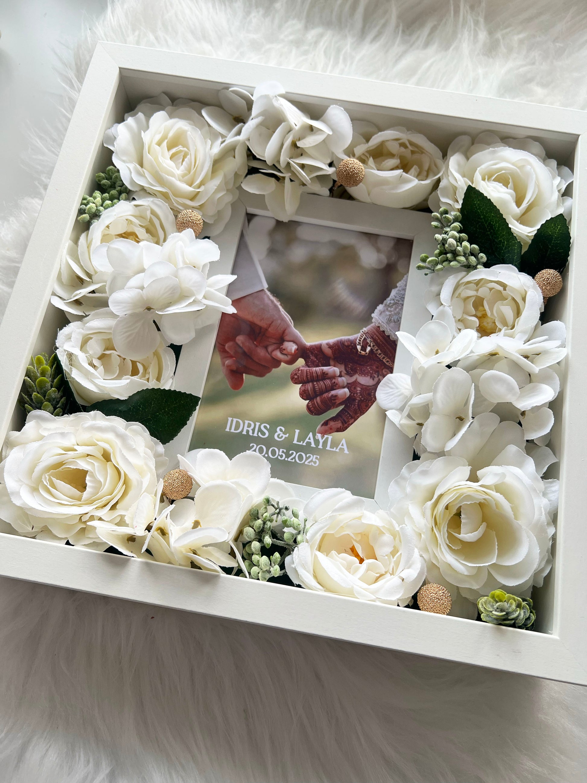 Ivory Elegant Flower Box Frame