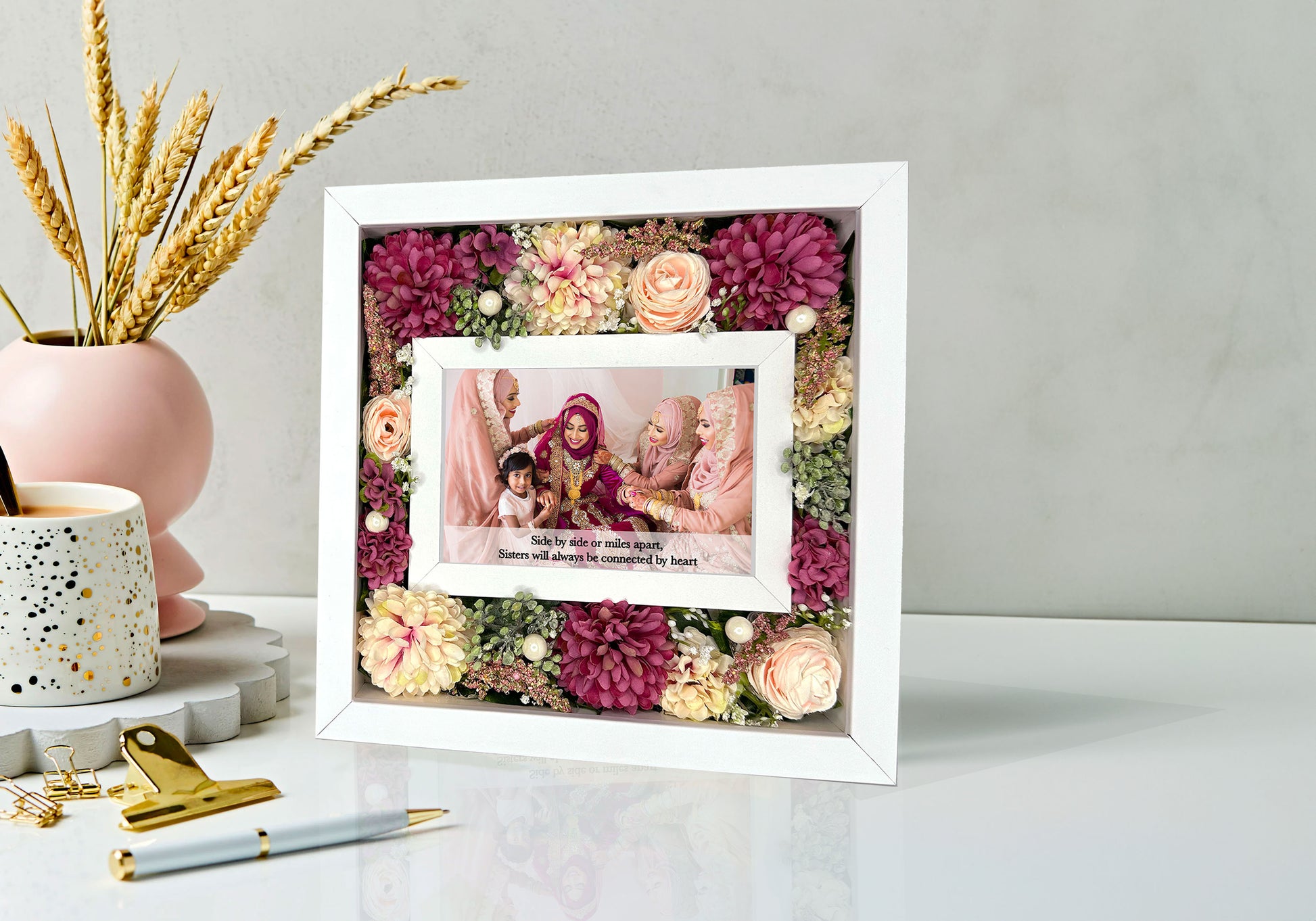 Mulberry Flower Frame